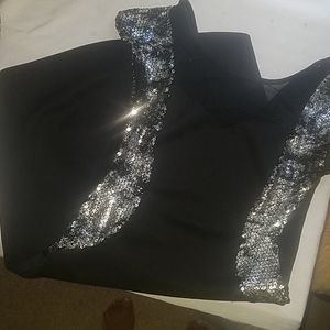 Black and gold sequin dress 💥